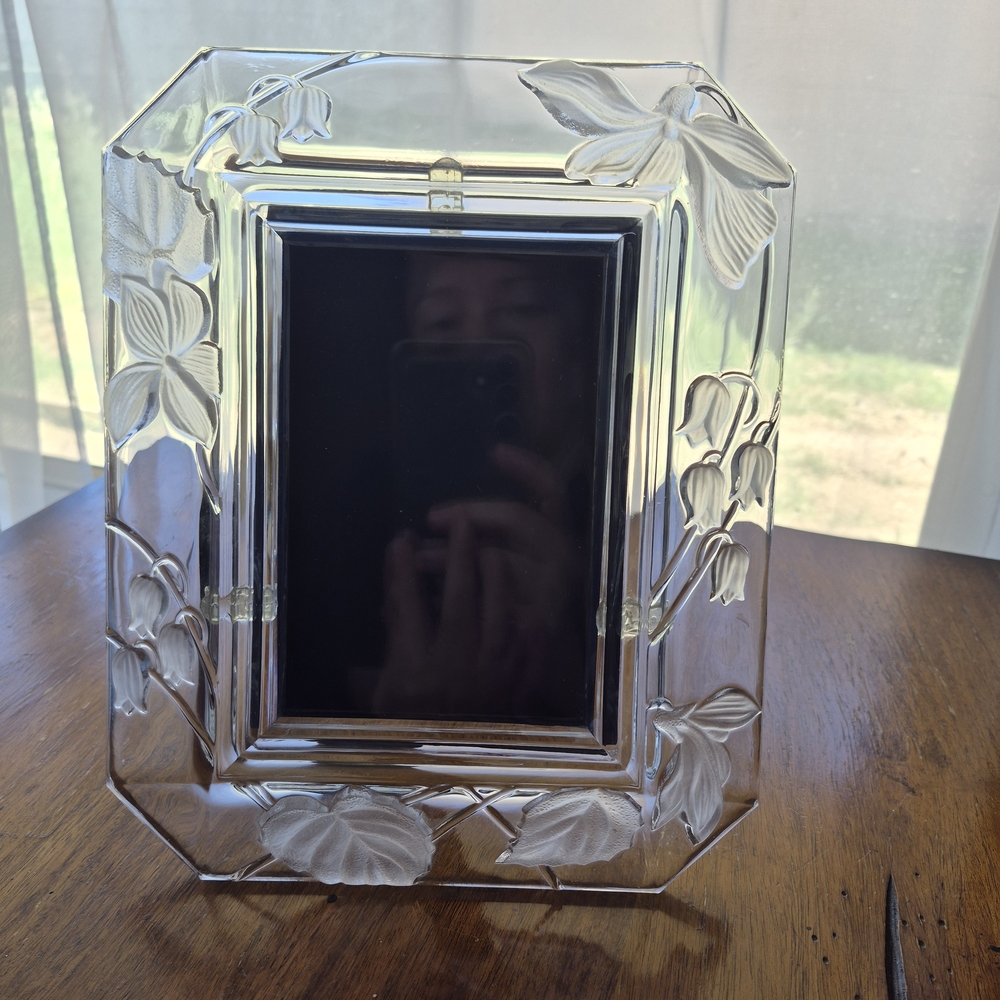 Vintage Crystal Frame